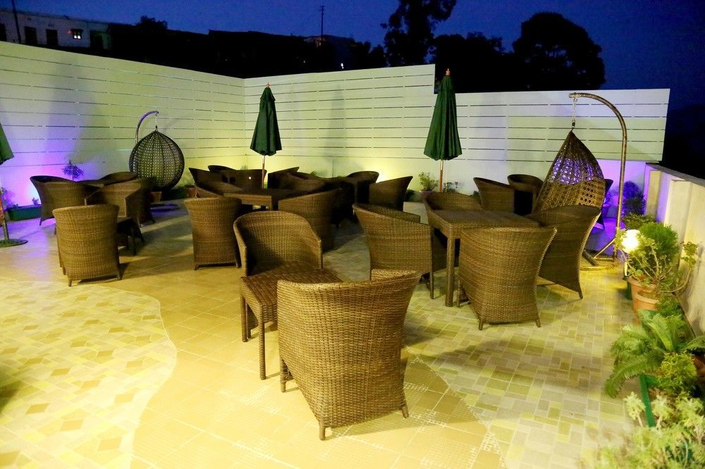 Lans Castle Hotel Lansdowne Buitenkant foto